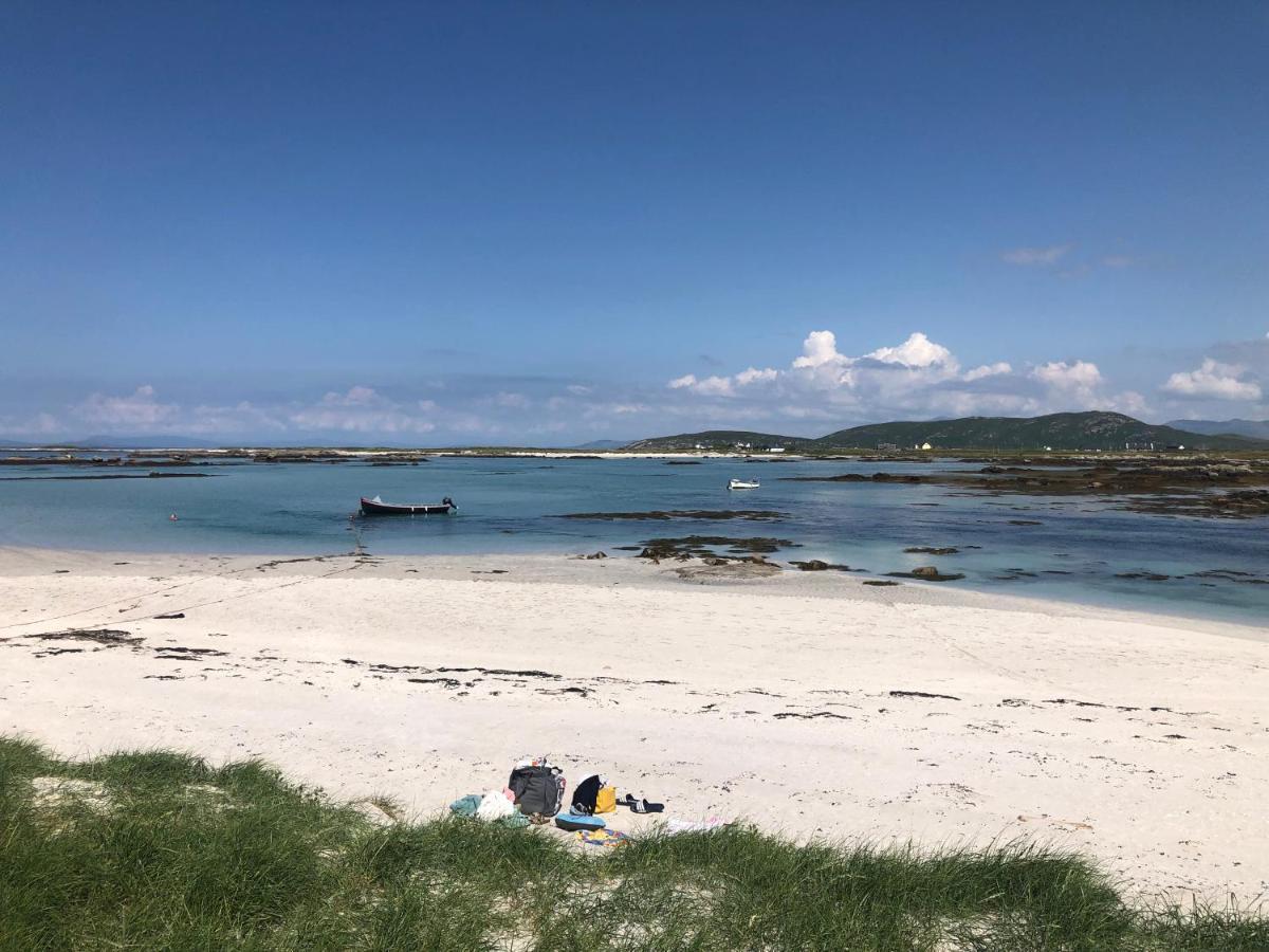 Bruion Connemara Apartment Cleggan Екстериор снимка