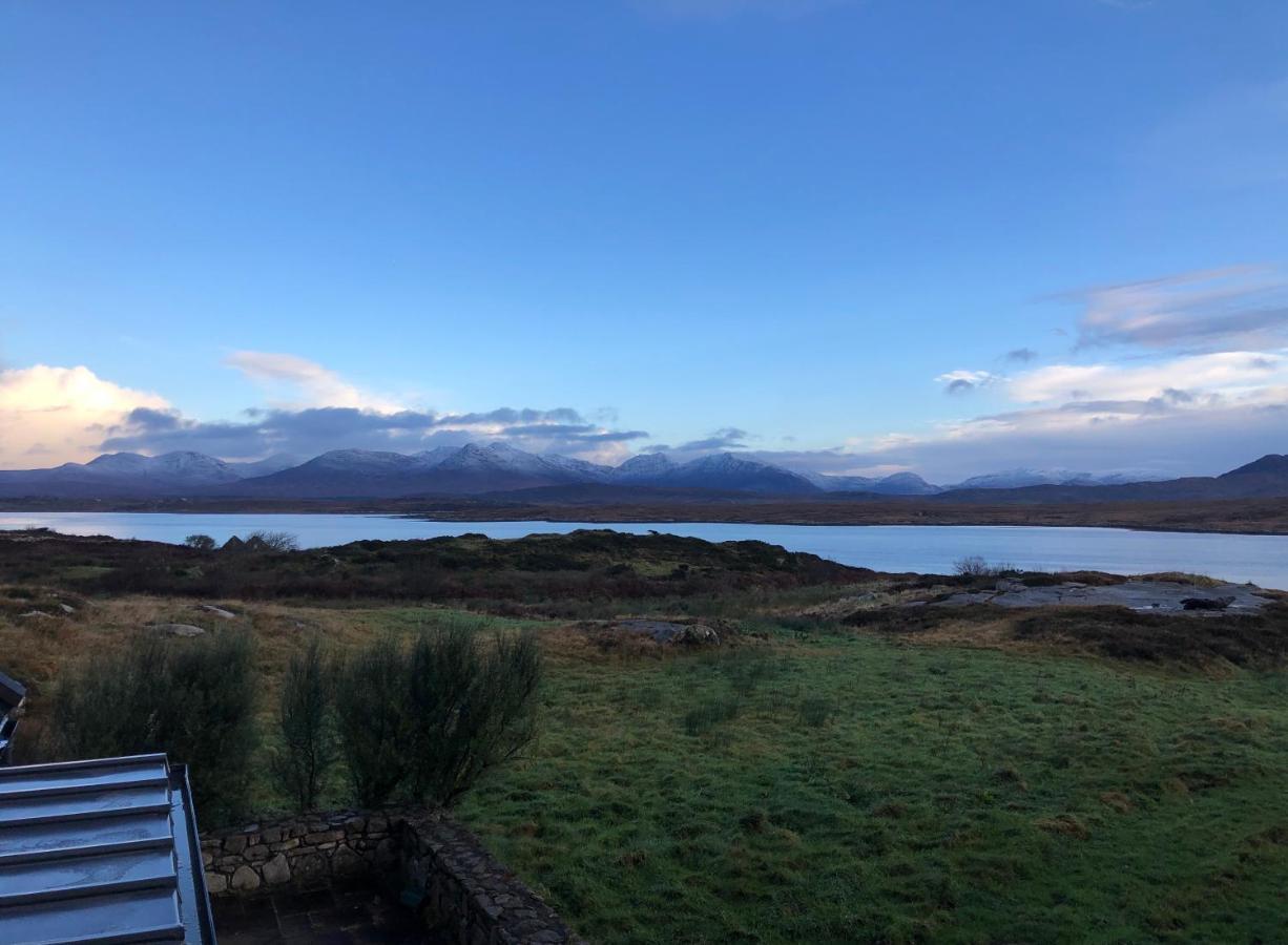 Bruion Connemara Apartment Cleggan Екстериор снимка