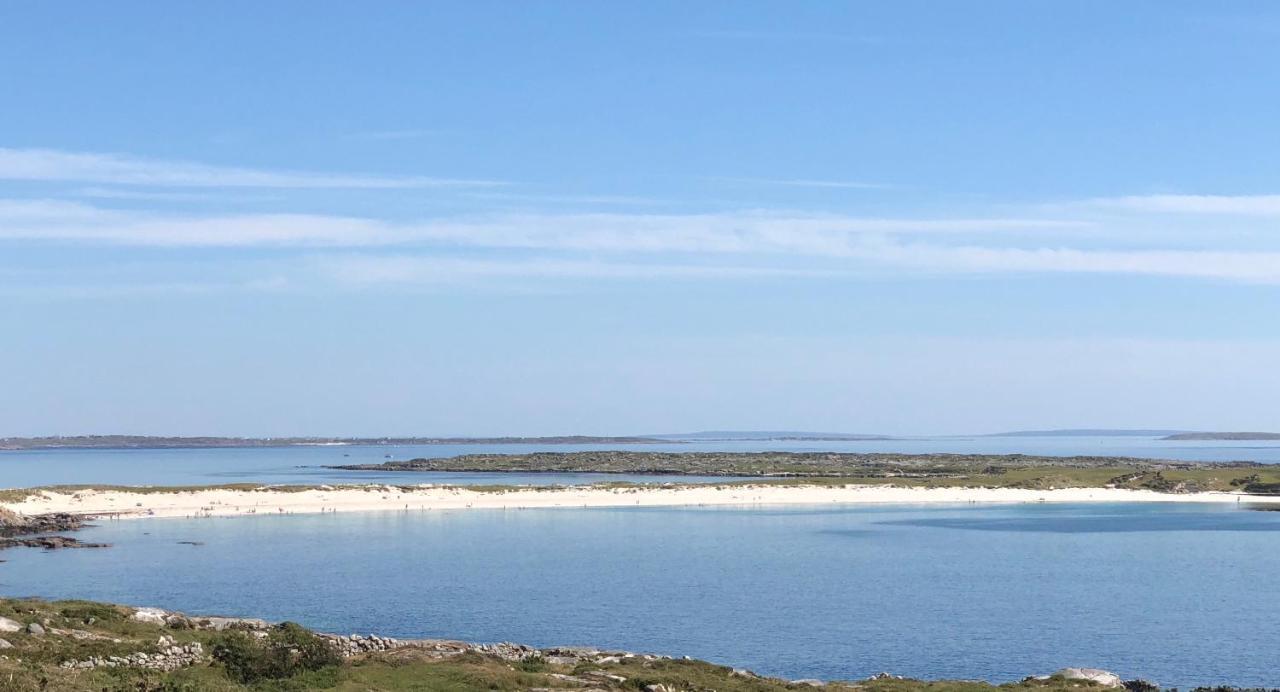 Bruion Connemara Apartment Cleggan Екстериор снимка